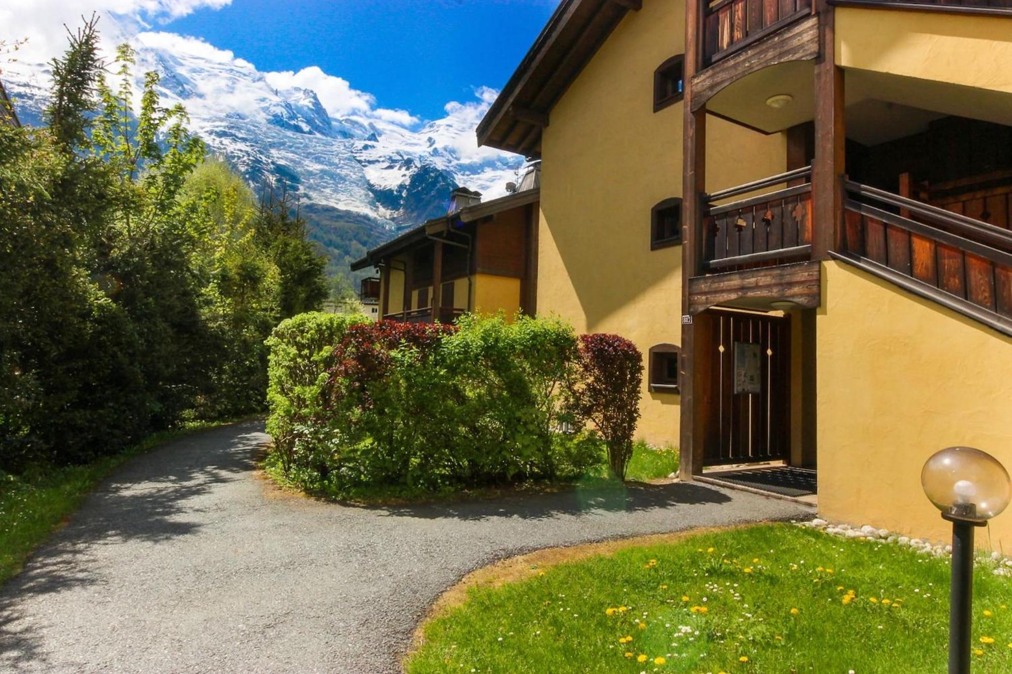 Апартаменты Les Capucins - View Off Mont-Blanc Range - 4 Pers Шамони Экстерьер фото